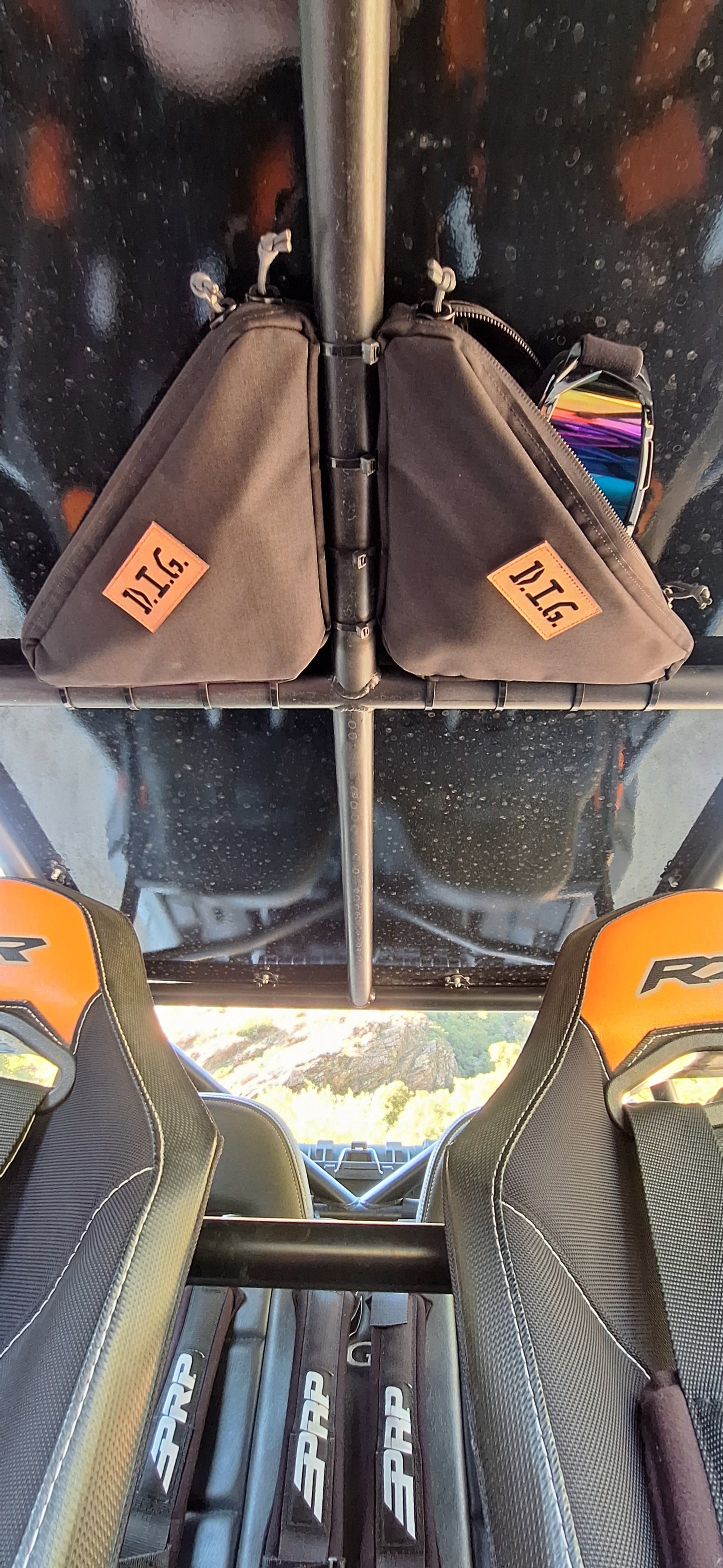 Wedgie Corner Bag
